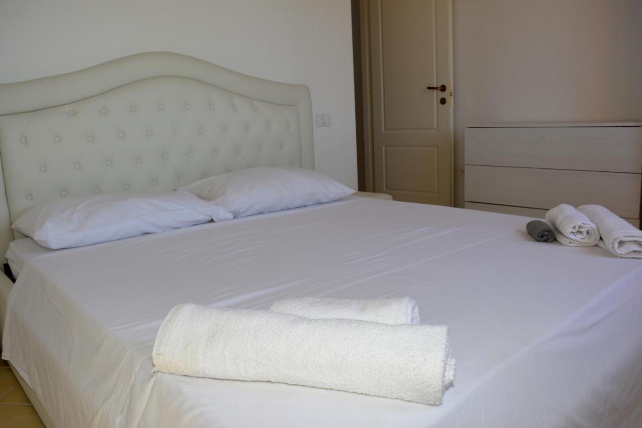 Appartamenti Residence Zodiaco Porto Pozzo Extérieur photo