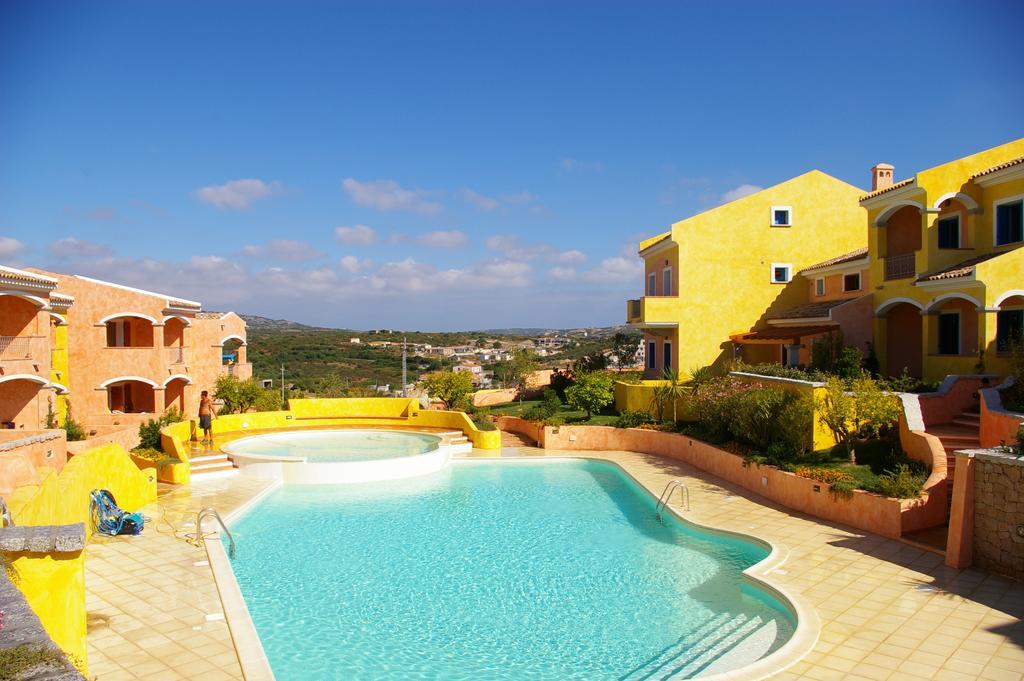 Appartamenti Residence Zodiaco Porto Pozzo Extérieur photo